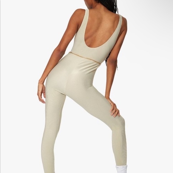 WeWoreWhat | Active Women's Scoop Jumpsuit Bodysuit w/Belt | Khaki | NEW!!💜 - Picture 3 of 11